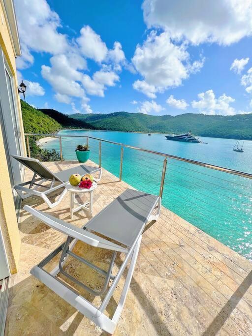 Sailfish Villa Luxury Beachfront Estate Magens Bay Cruz Bay المظهر الخارجي الصورة