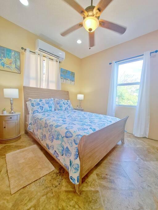 Sailfish Villa Luxury Beachfront Estate Magens Bay Cruz Bay المظهر الخارجي الصورة